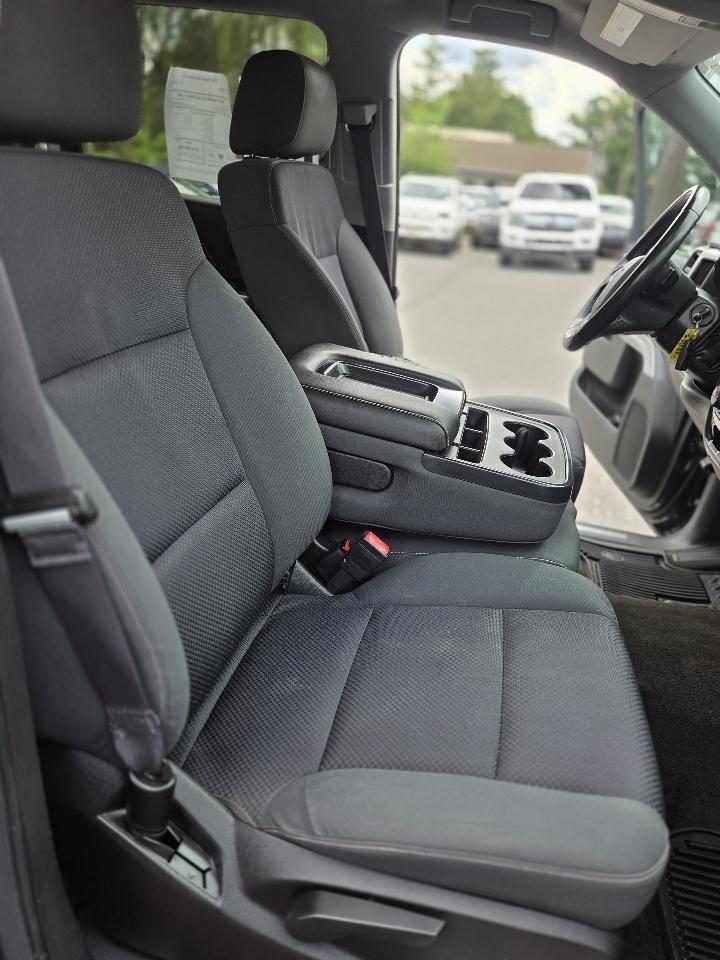 Chevrolet Silverado 1500 4WD Crew Cab 143.5" LT w/2LT 2015