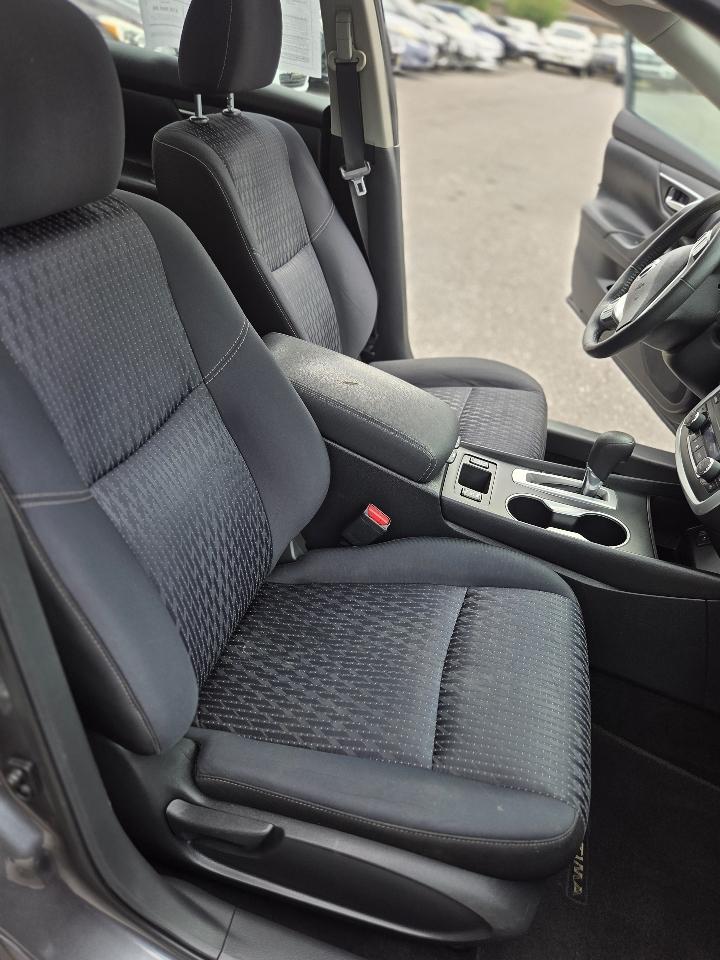 Nissan Altima 2.5 SV Sedan 2017