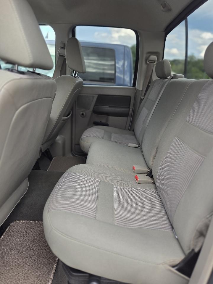 Dodge Ram 1500 4WD Quad Cab 140.5" SLT 2008