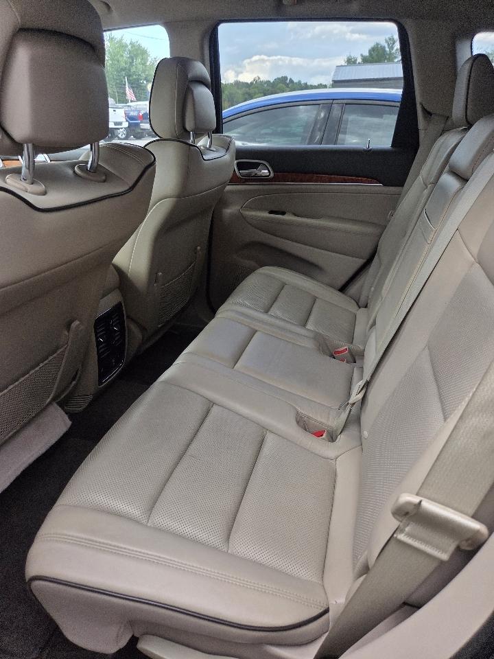 Jeep Grand Cherokee 4WD 4dr Overland 2011
