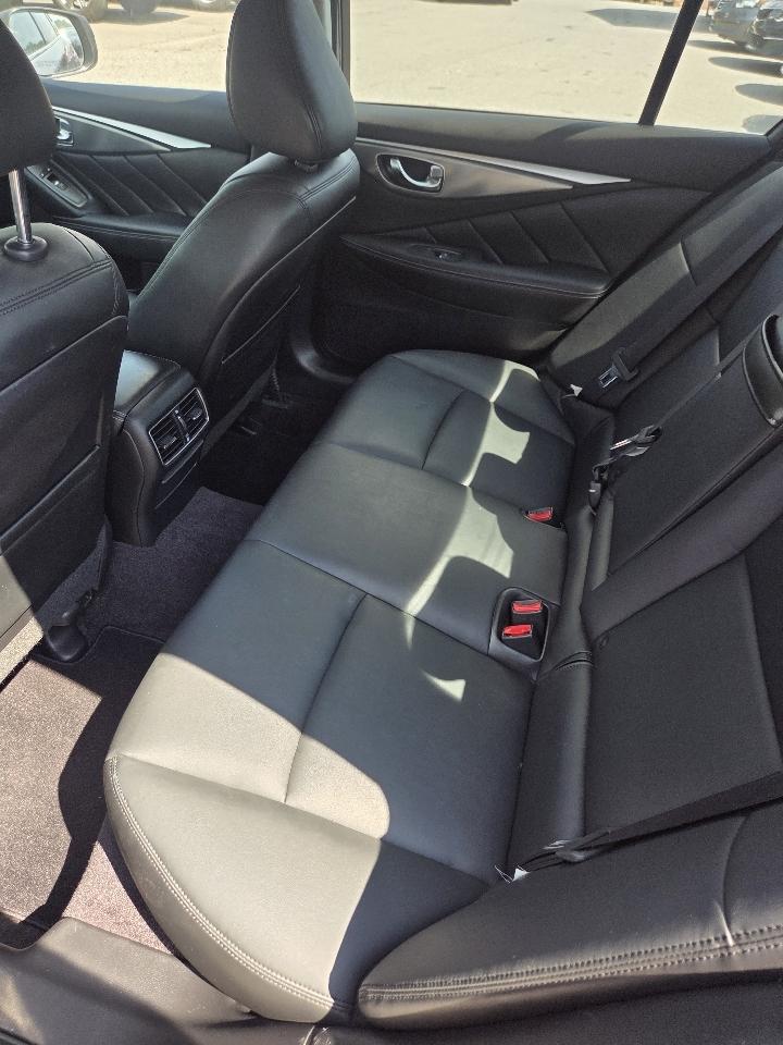 Infiniti Q50 4dr Sdn RWD 2015