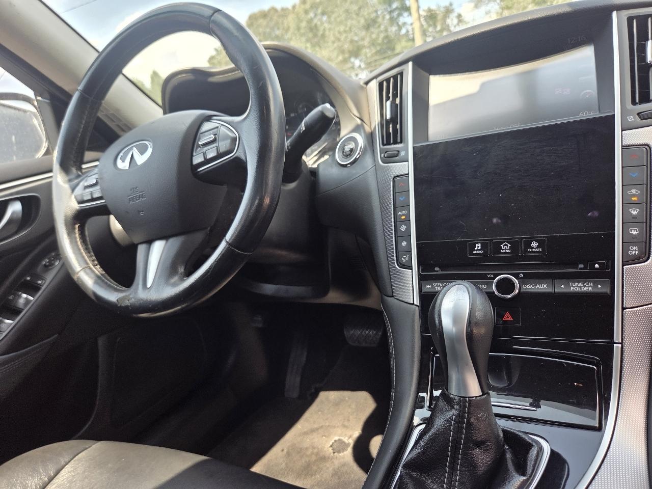 Infiniti Q50 4dr Sdn RWD 2015