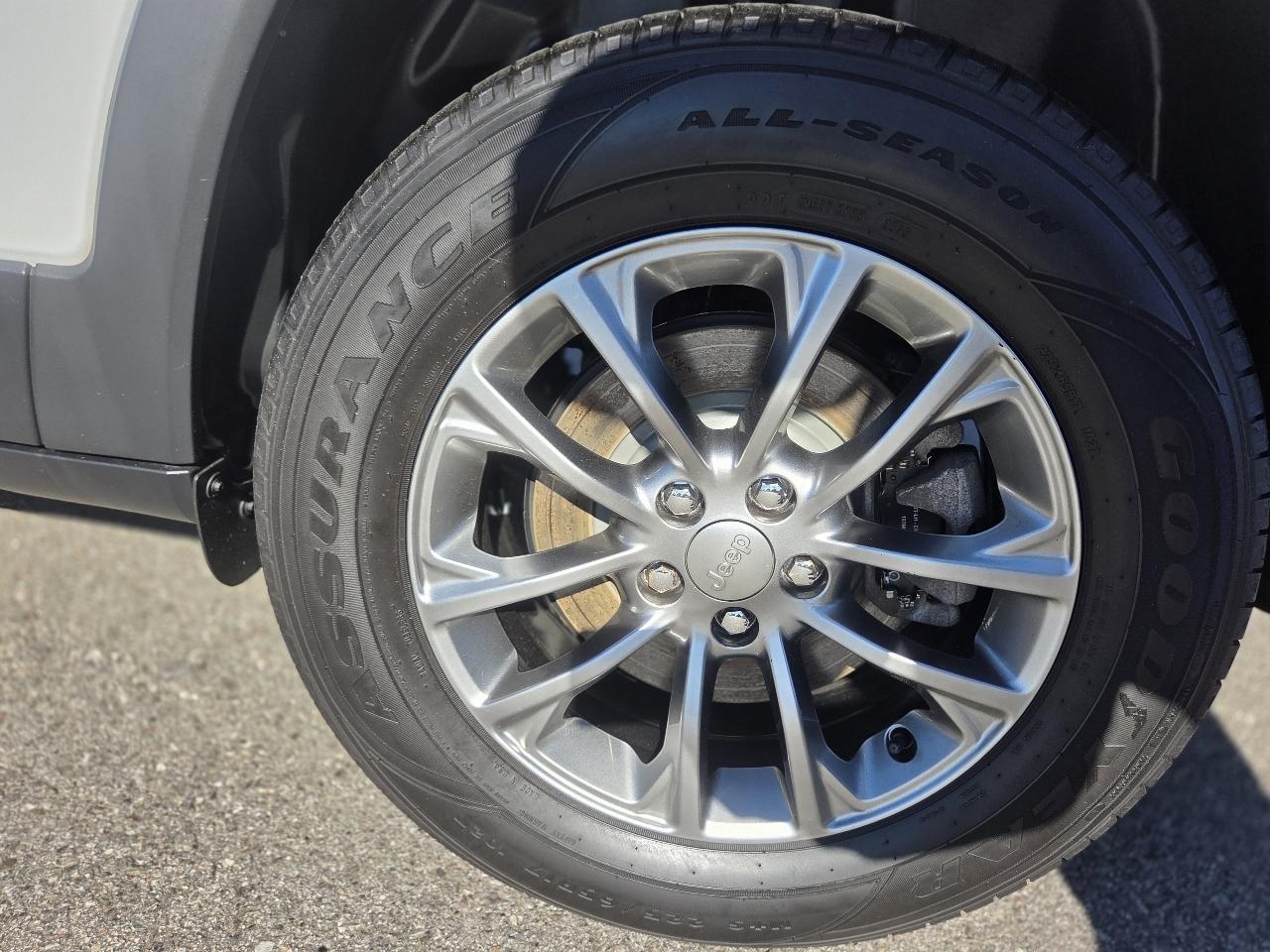 Jeep Cherokee Latitude Plus 4x4 2019