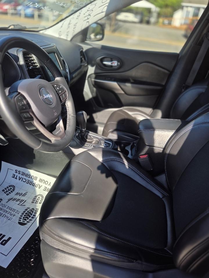 Jeep Cherokee Latitude Plus 4x4 2019