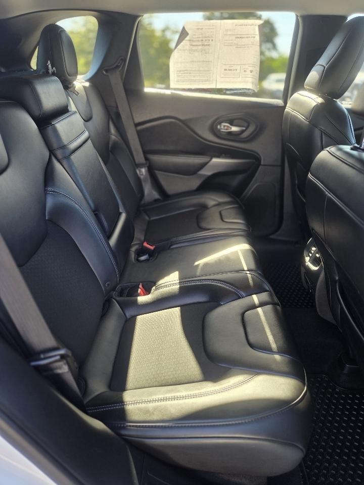 Jeep Cherokee Latitude Plus 4x4 2019