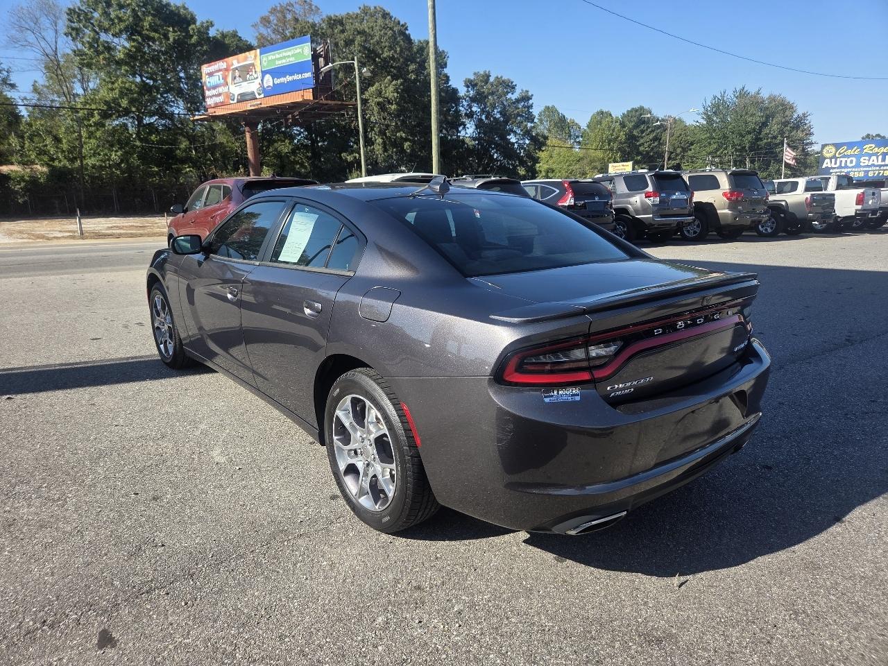 Dodge Charger 4dr Sdn SXT AWD 2015