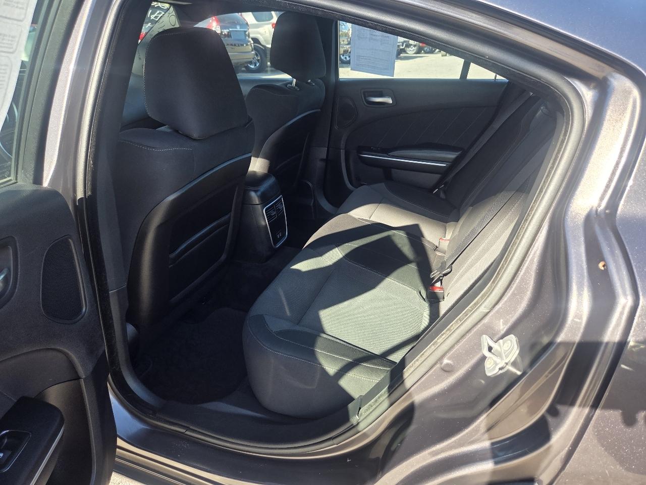 Dodge Charger 4dr Sdn SXT AWD 2015