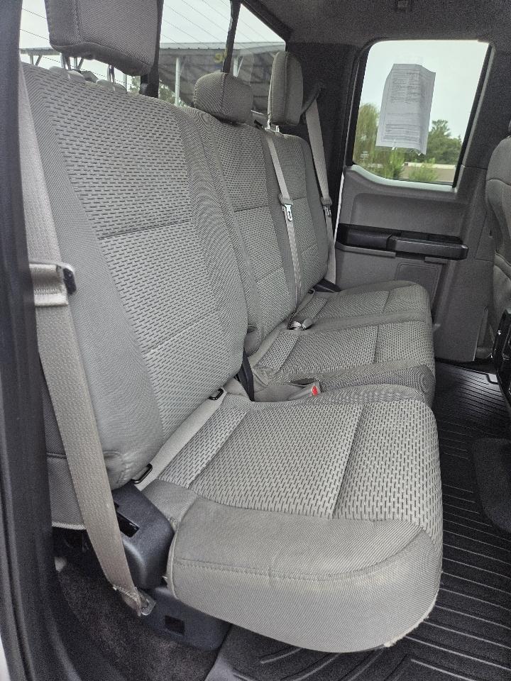 Ford F-150 4WD SuperCab 145" Lariat 2016