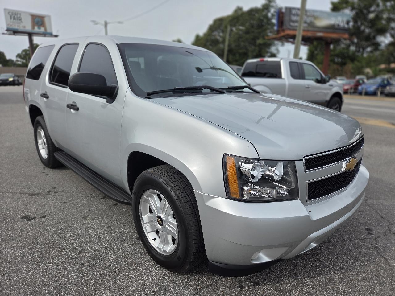 Chevrolet Tahoe 2WD 4dr 1500 Commercial 2012