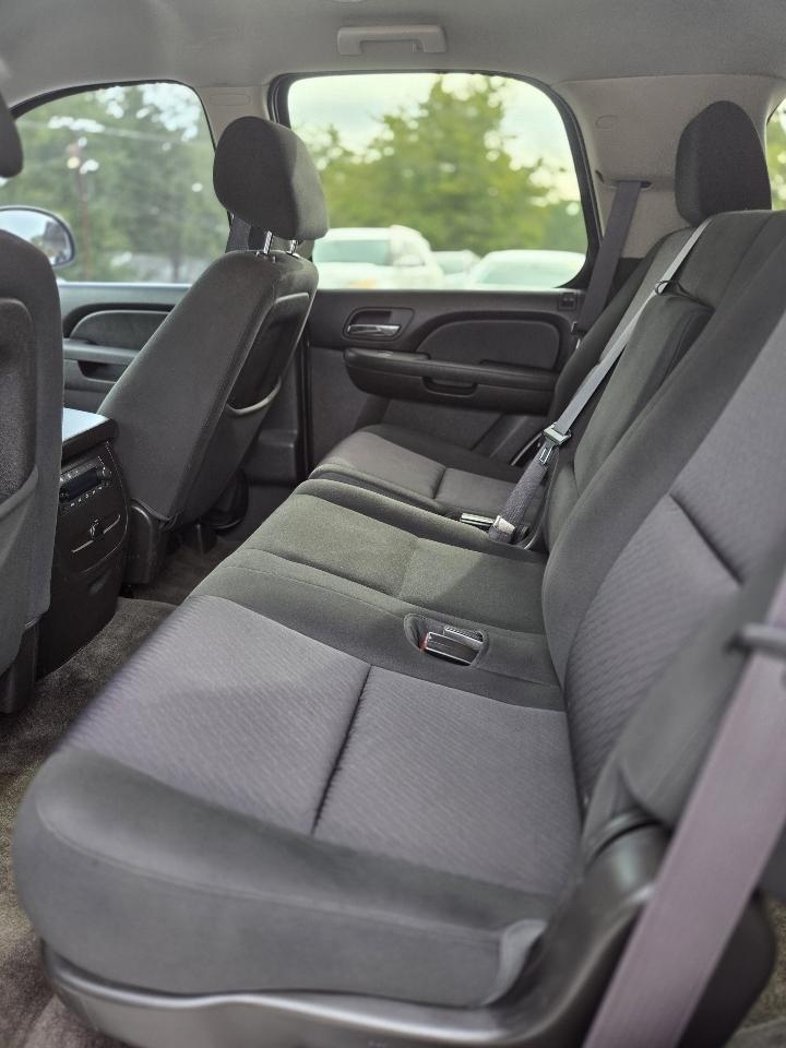 Chevrolet Tahoe 2WD 4dr 1500 Commercial 2012