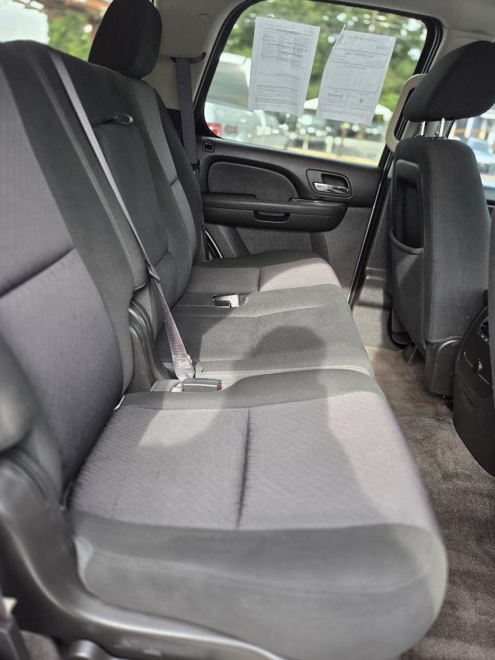 Chevrolet Tahoe 2WD 4dr 1500 Commercial 2012