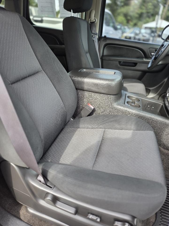 Chevrolet Tahoe 2WD 4dr 1500 Commercial 2012
