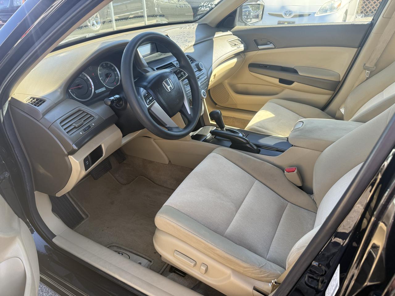 Honda Accord Sdn 4dr I4 Auto LX-P 2010