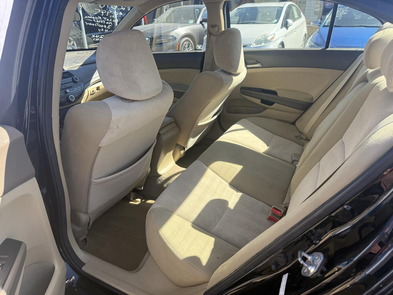 Honda Accord Sdn 4dr I4 Auto LX-P 2010