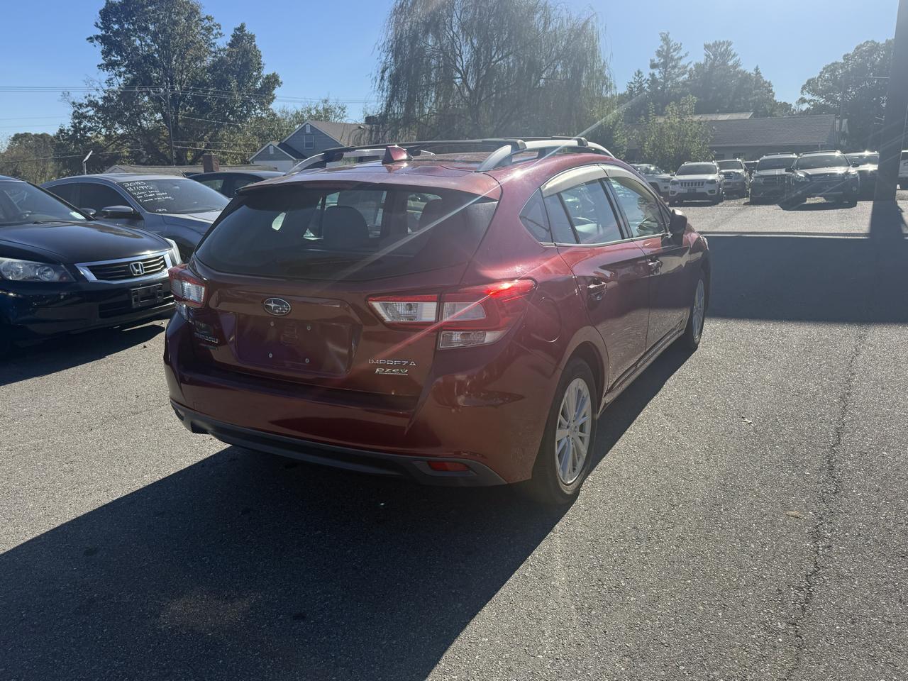 Subaru Impreza 2.0i Premium 5-door CVT 2017