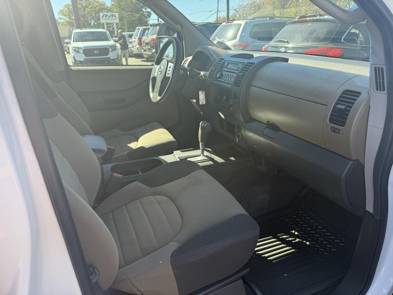 Nissan Xterra 4dr S 4WD V6 Auto 2005