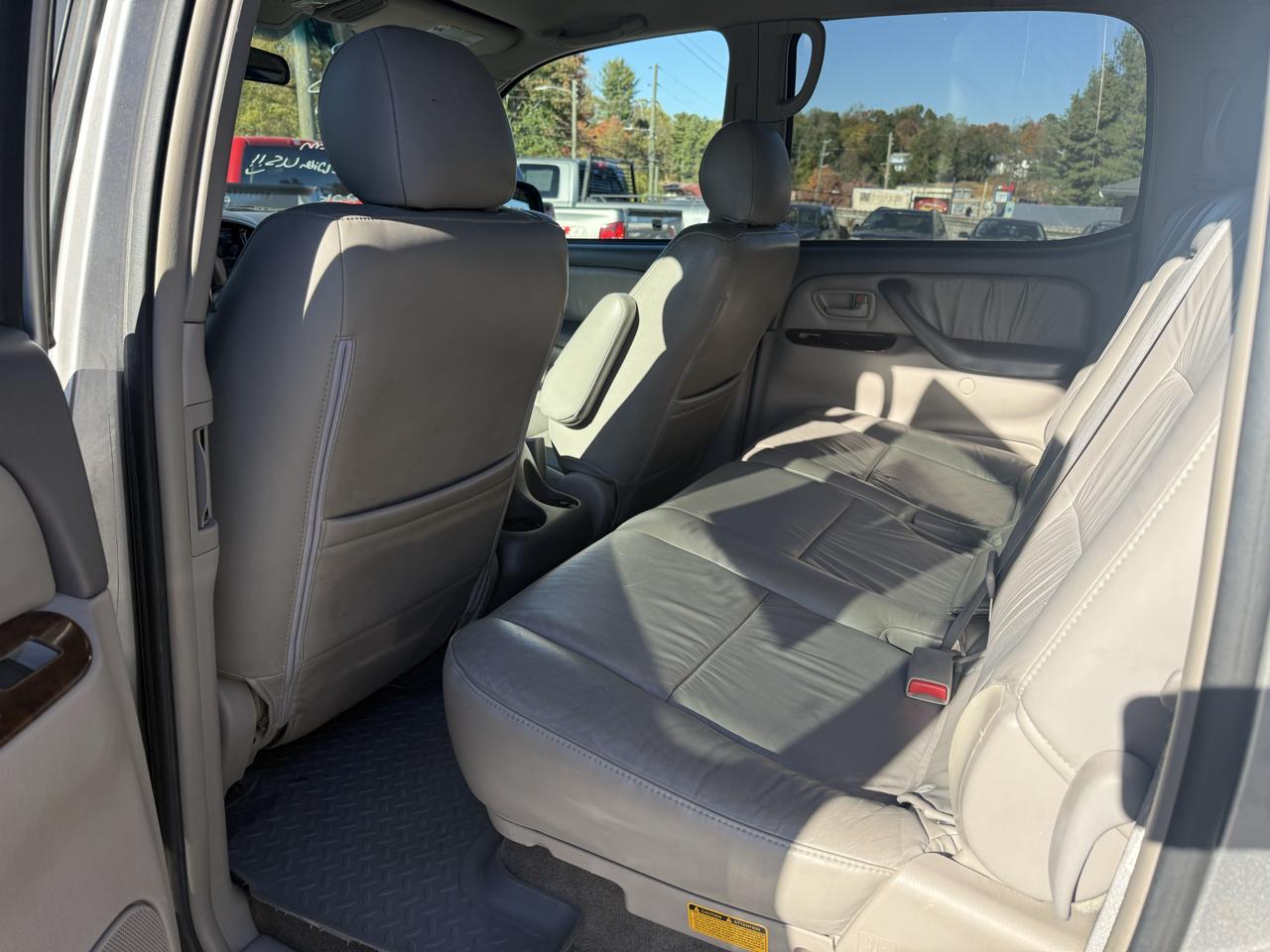 Toyota Tundra DoubleCab V8 SR5 4WD (Natl) 2006
