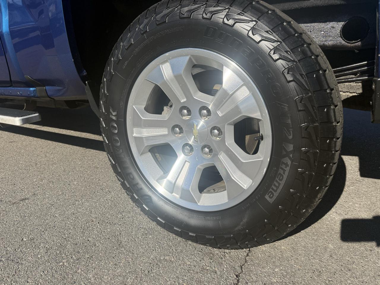 Chevrolet Silverado 1500 4WD Crew Cab 143.5" LT w/2LT 2016