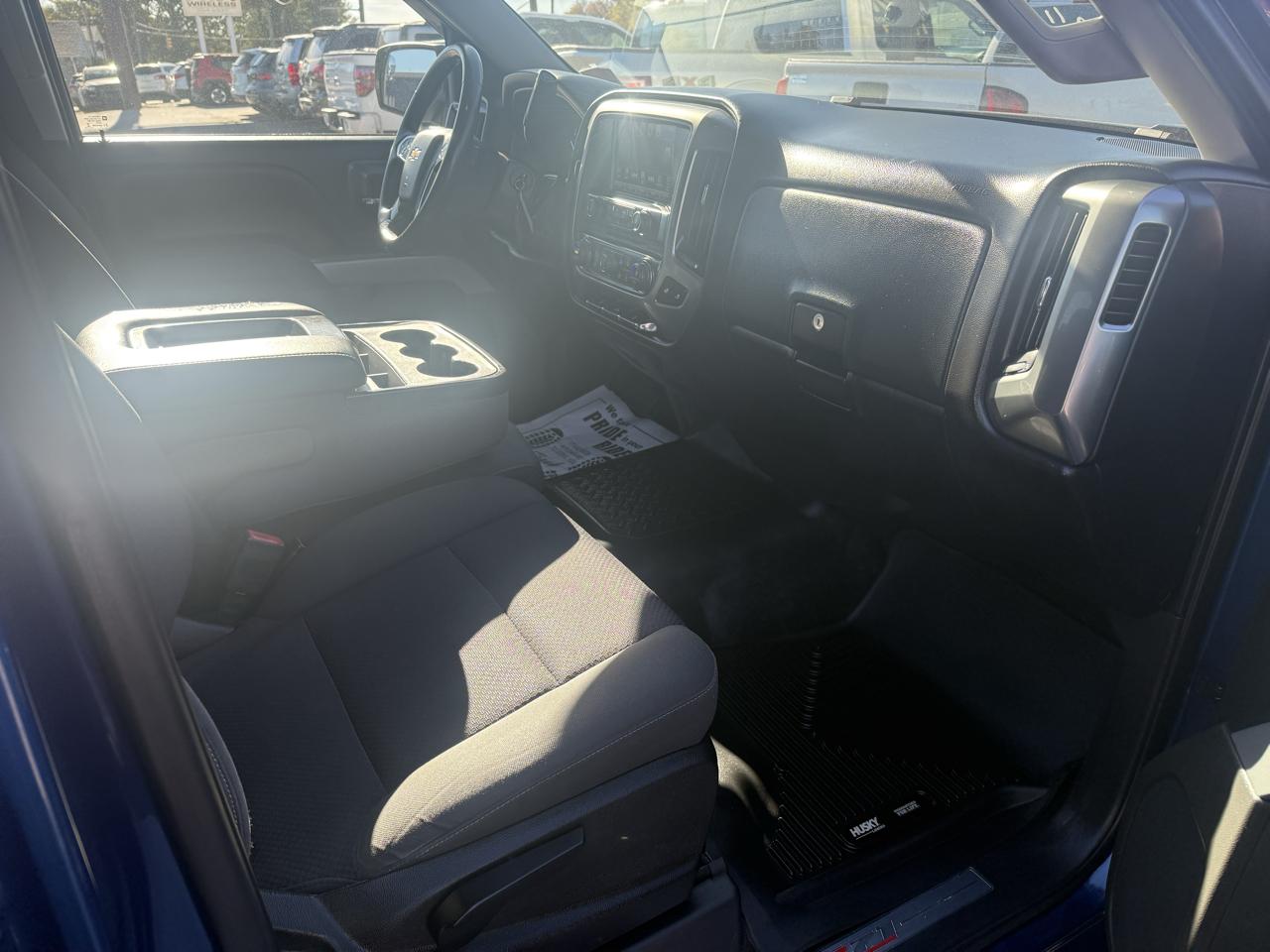 Chevrolet Silverado 1500 4WD Crew Cab 143.5" LT w/2LT 2016