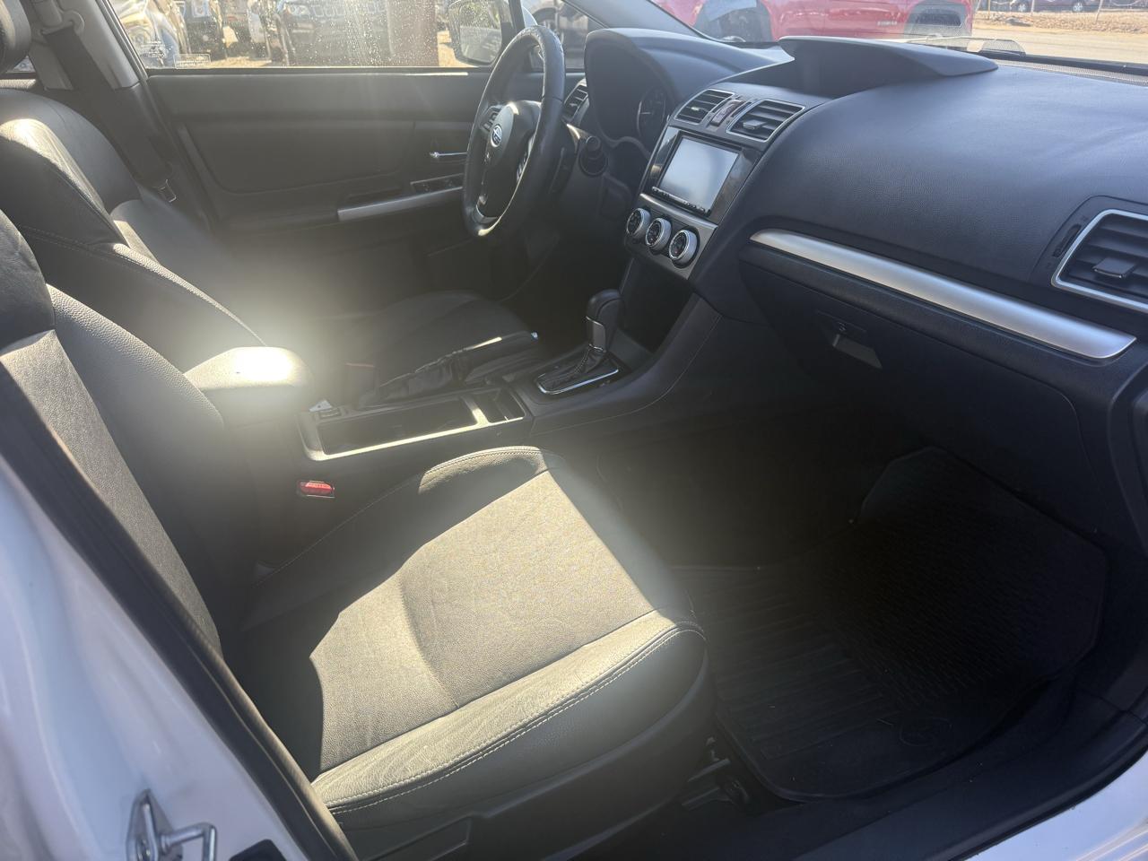 Subaru XV Crosstrek 5dr CVT 2.0i Limited 2015
