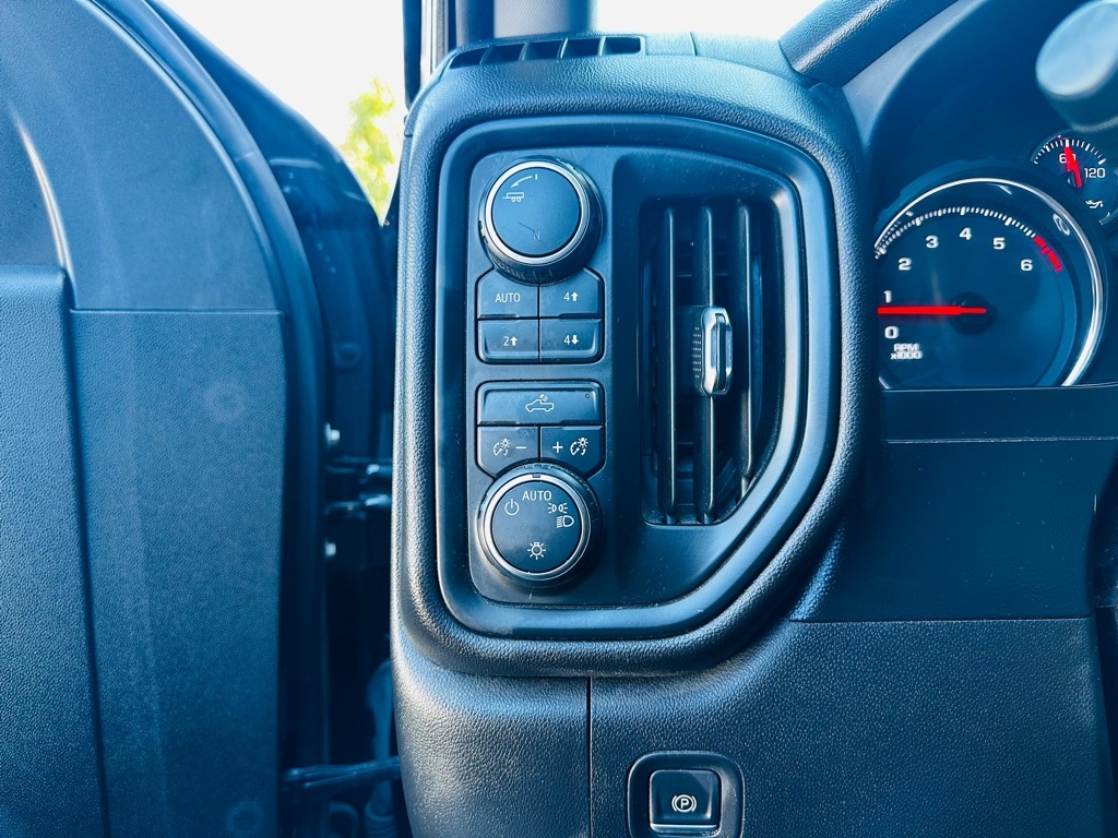 Chevrolet Silverado 1500  2021 Chevrolet Silverado 1500  2021