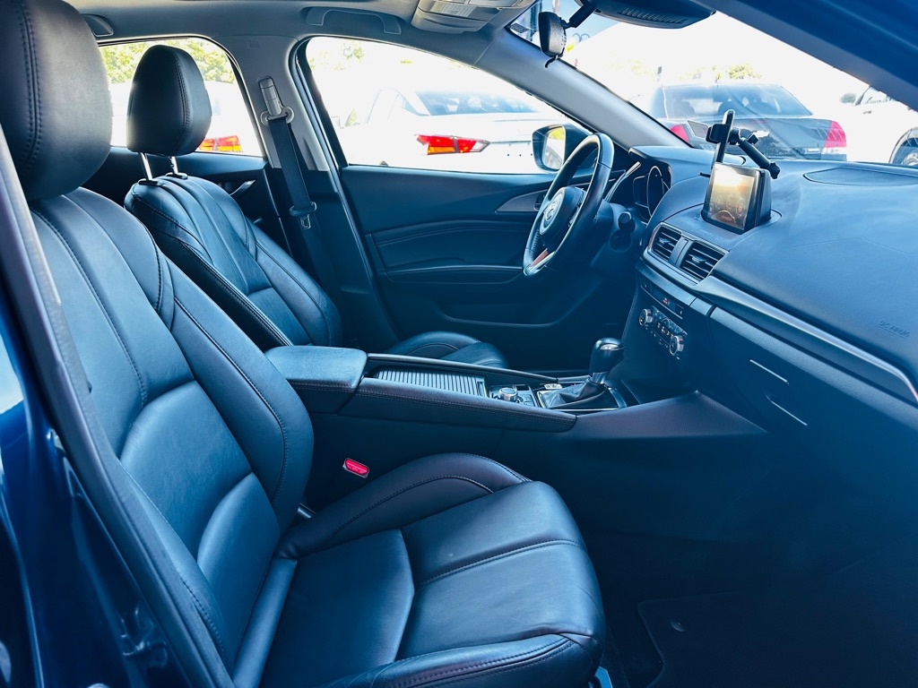 Mazda MAZDA3  2018 Mazda MAZDA3  2018