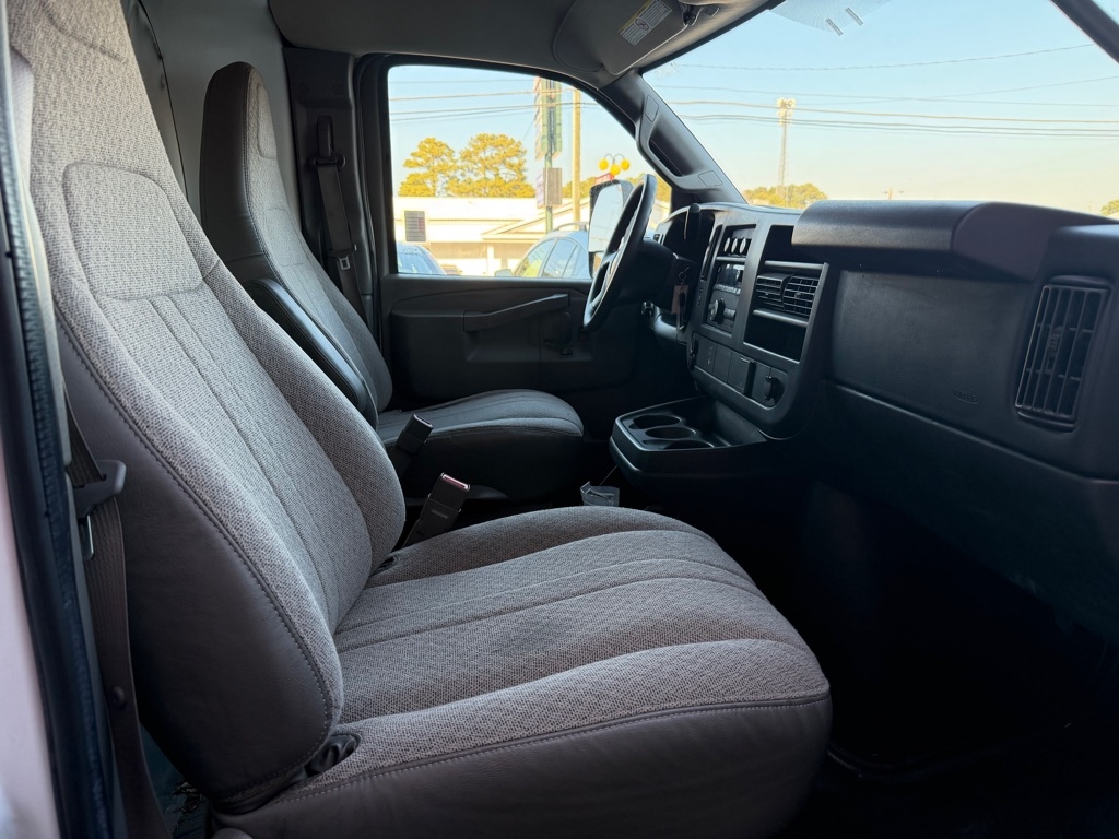 Chevrolet Express  2016