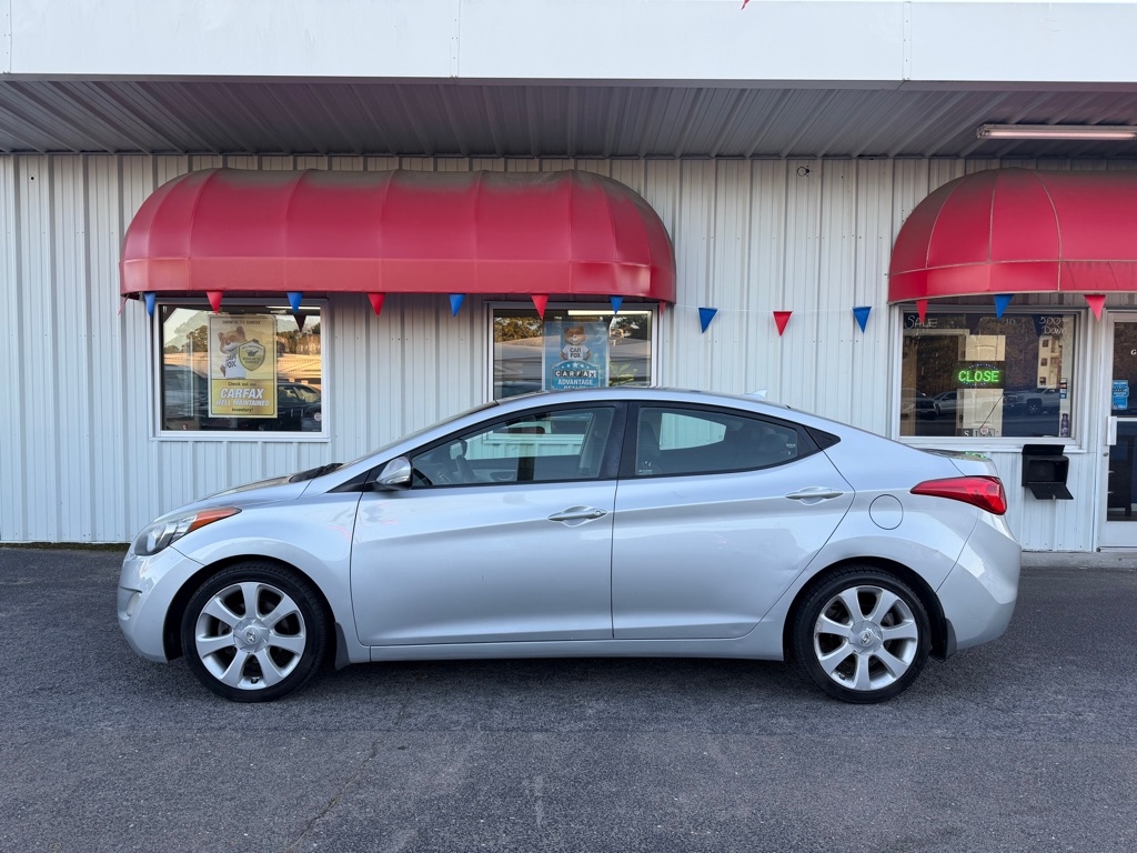 Hyundai Elantra GLS 2013