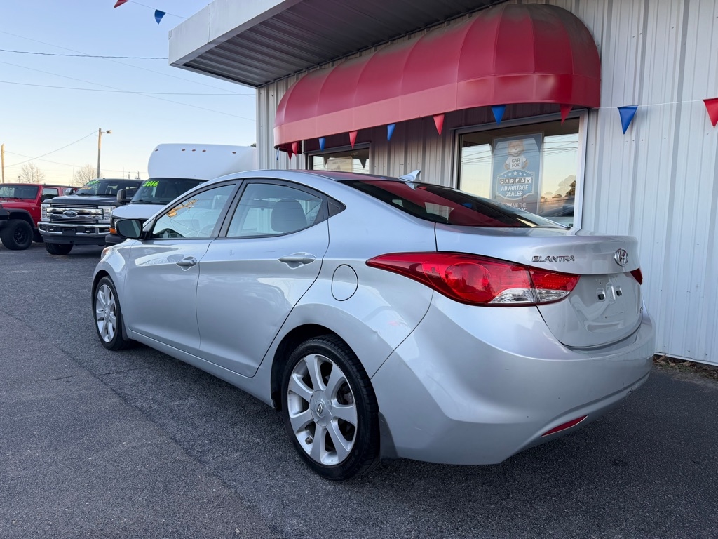 Hyundai Elantra GLS 2013