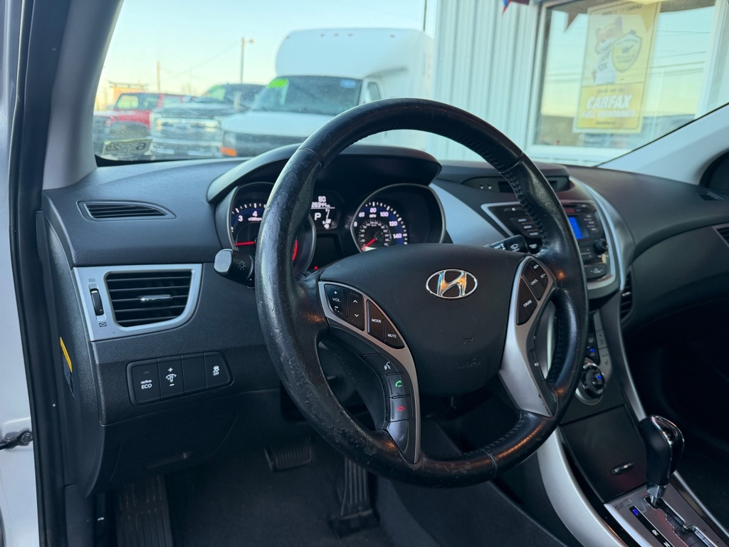 Hyundai Elantra GLS 2013