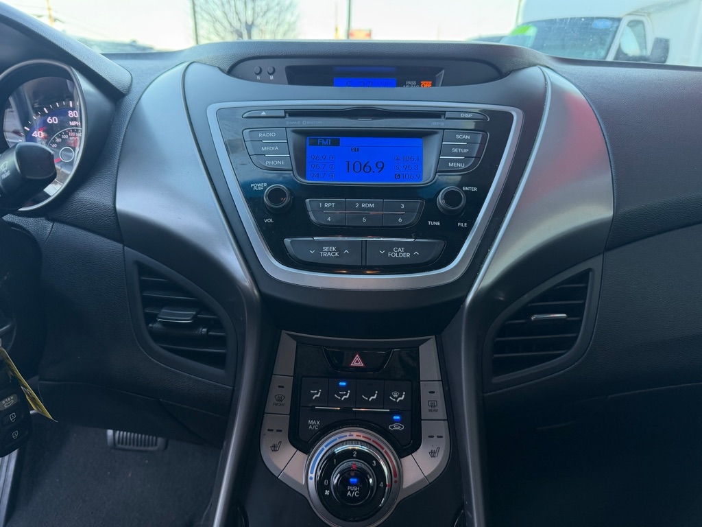 Hyundai Elantra GLS 2013