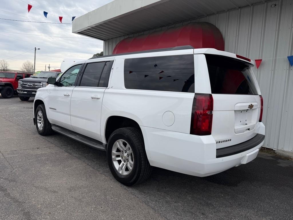 Chevrolet Suburban  2015