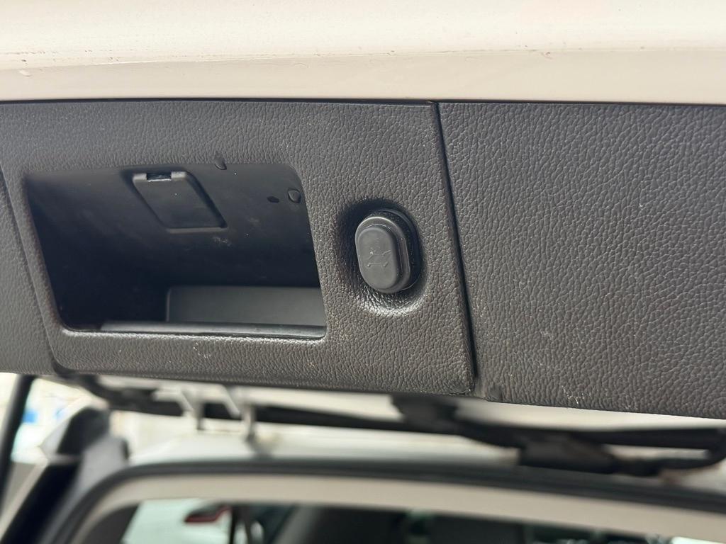 Chevrolet Suburban  2015