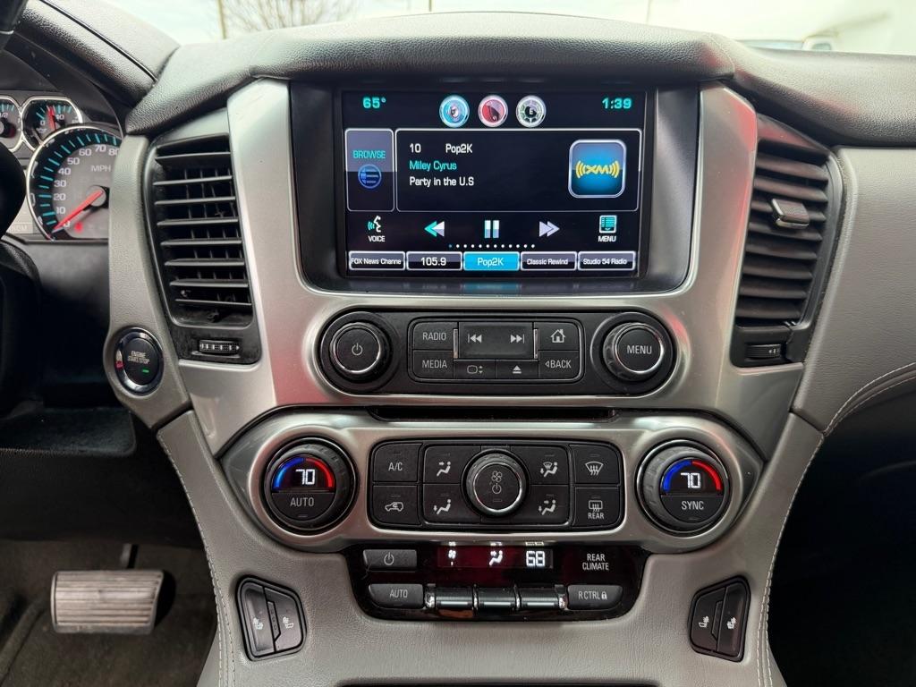 Chevrolet Suburban  2015