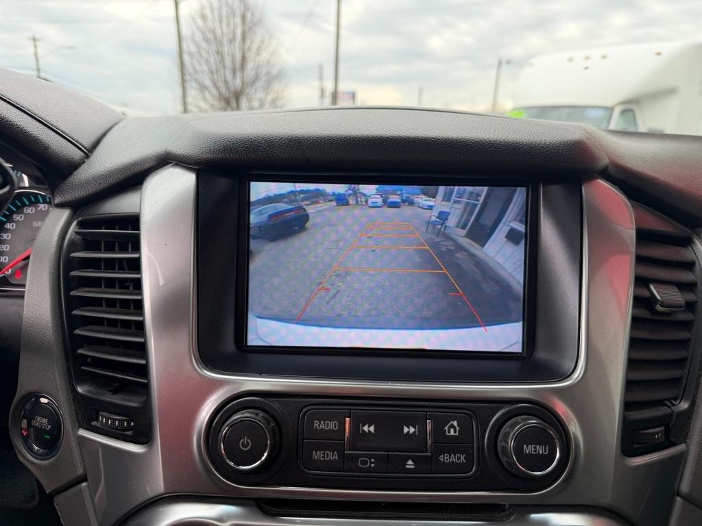 Chevrolet Suburban  2015