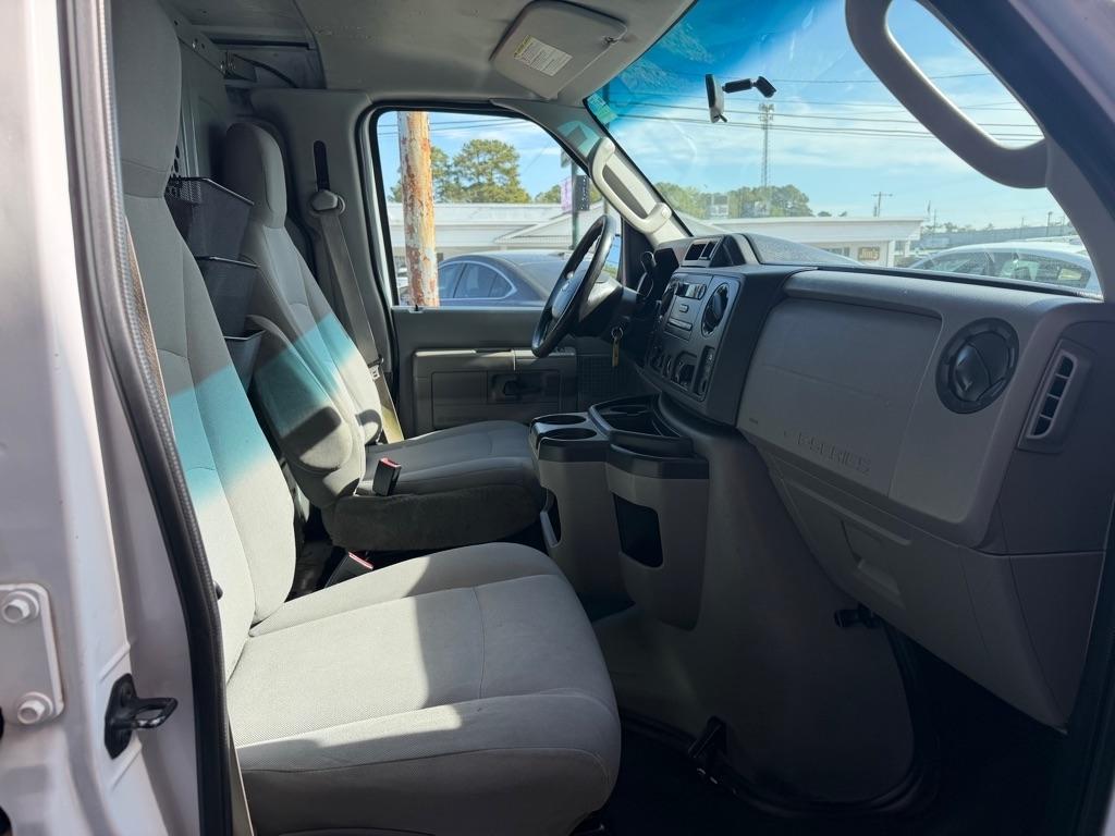 Ford Econoline  2014