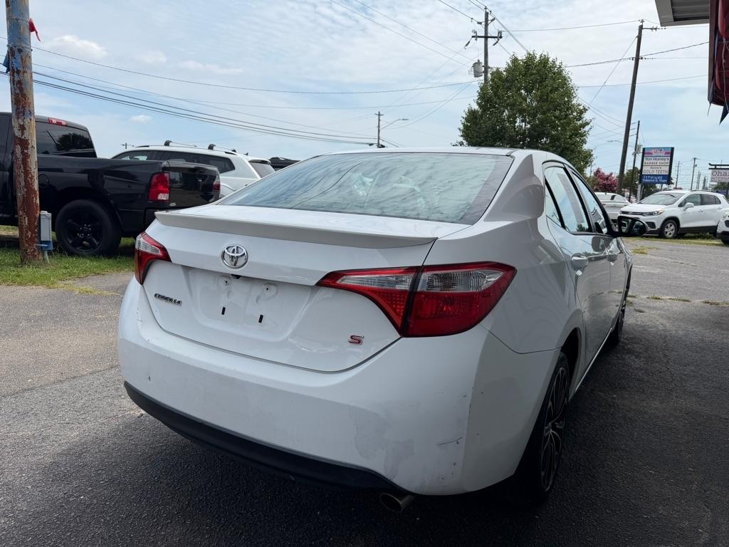 Toyota Corolla  2015