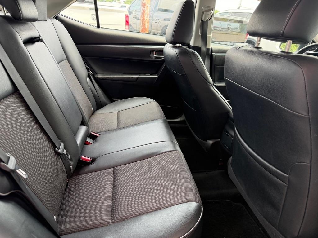 Toyota Corolla  2015