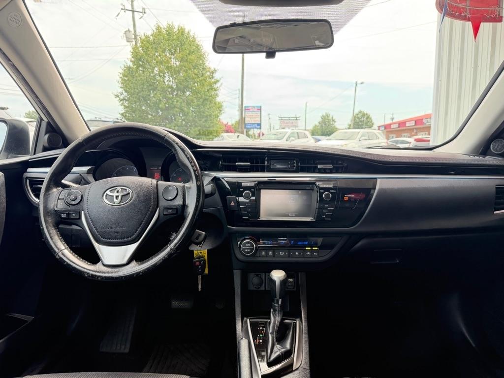 Toyota Corolla  2015