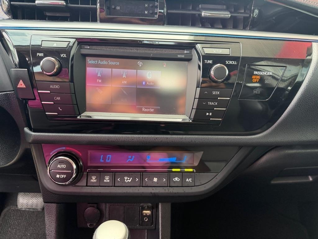 Toyota Corolla  2015