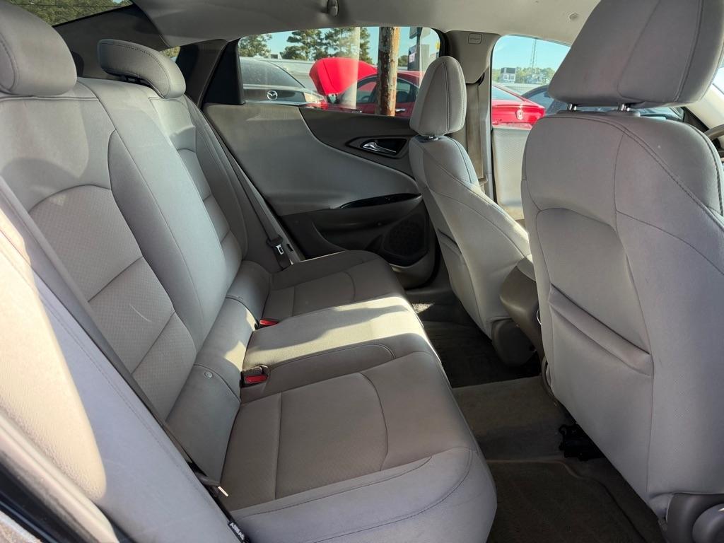 Chevrolet Malibu  2021