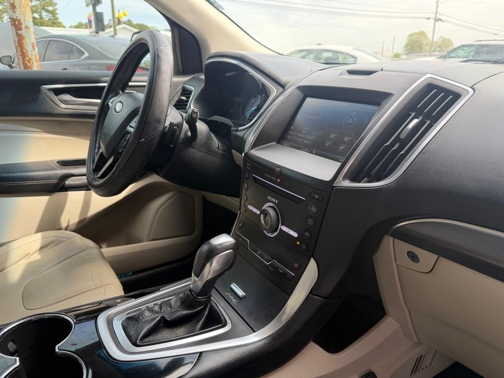 Ford Edge  2015