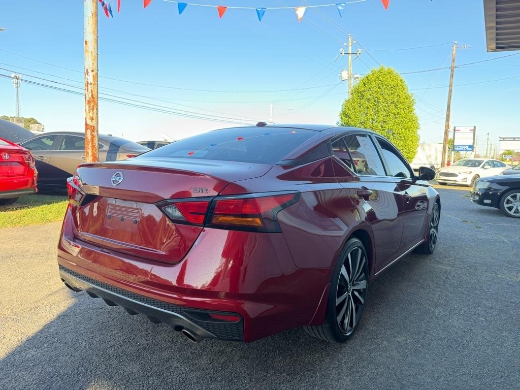 Nissan Altima  2019