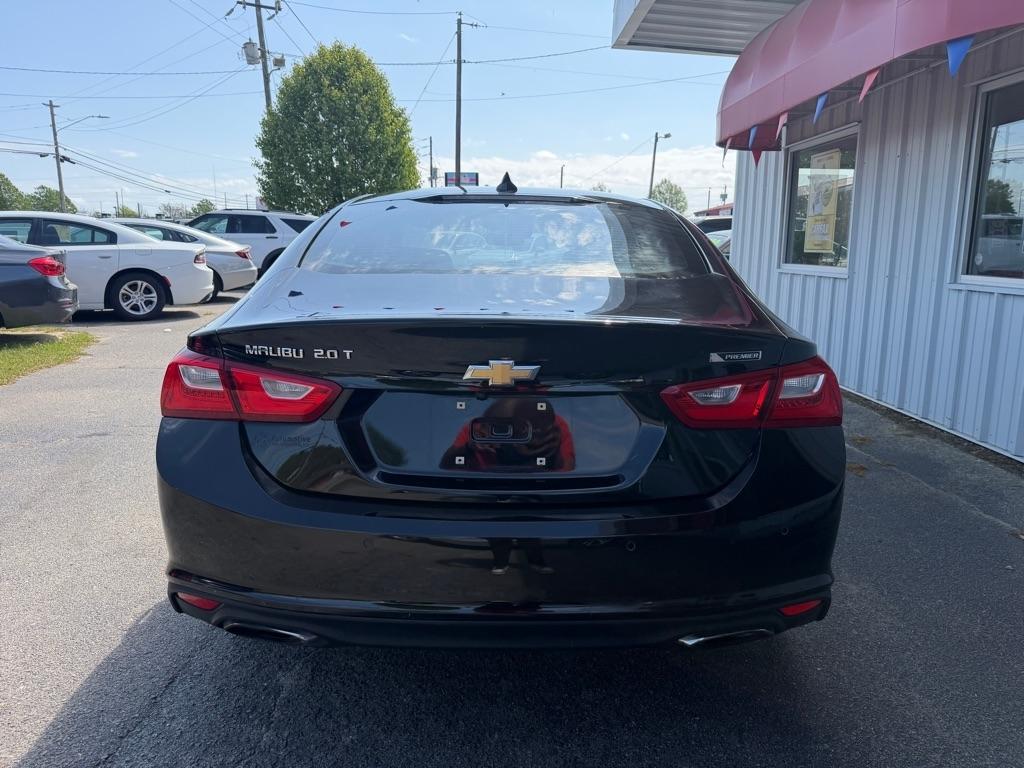 Chevrolet Malibu  2016