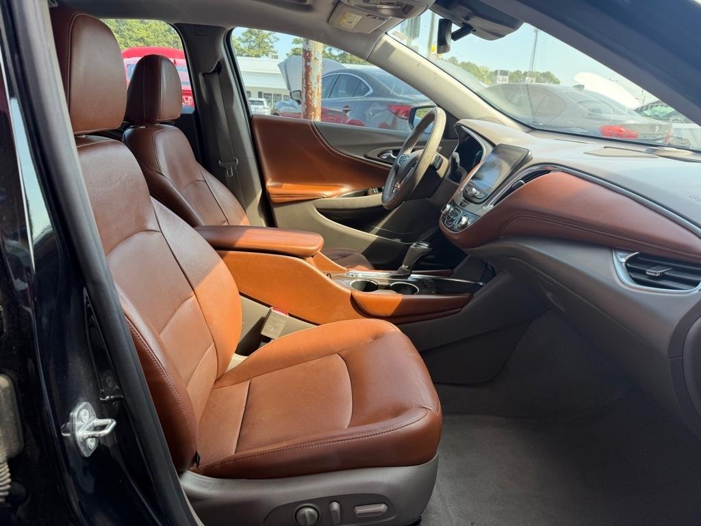 Chevrolet Malibu  2016