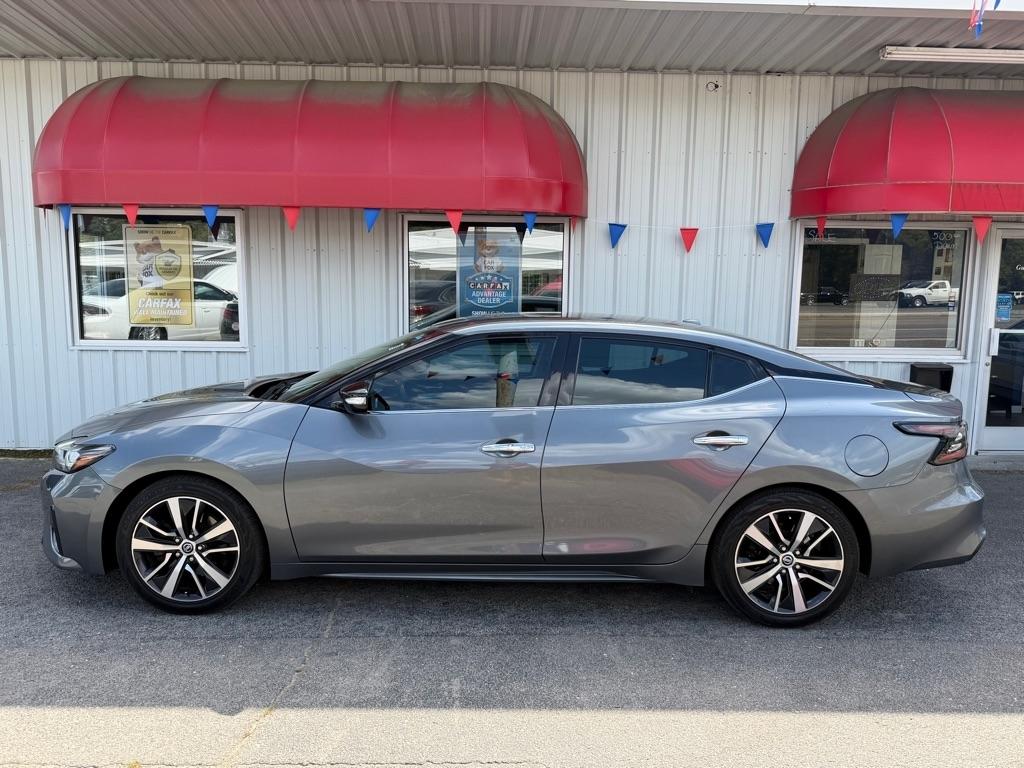 Nissan Maxima  2020