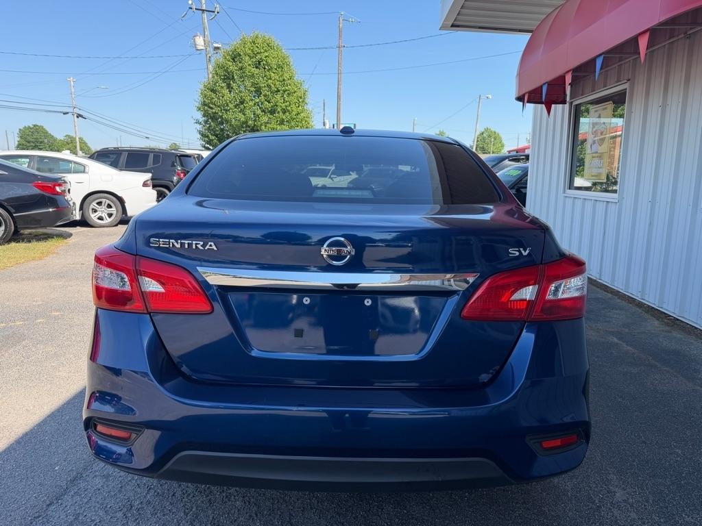 Nissan Sentra  2019