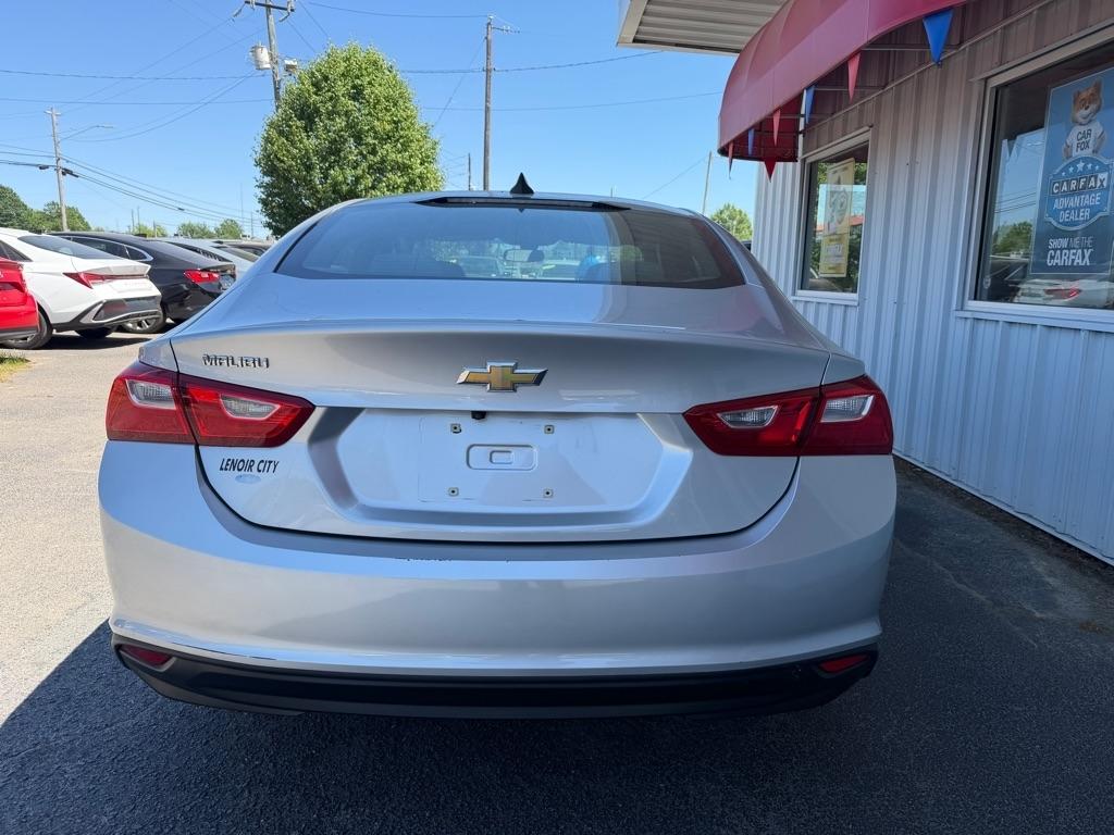 Chevrolet Malibu  2020