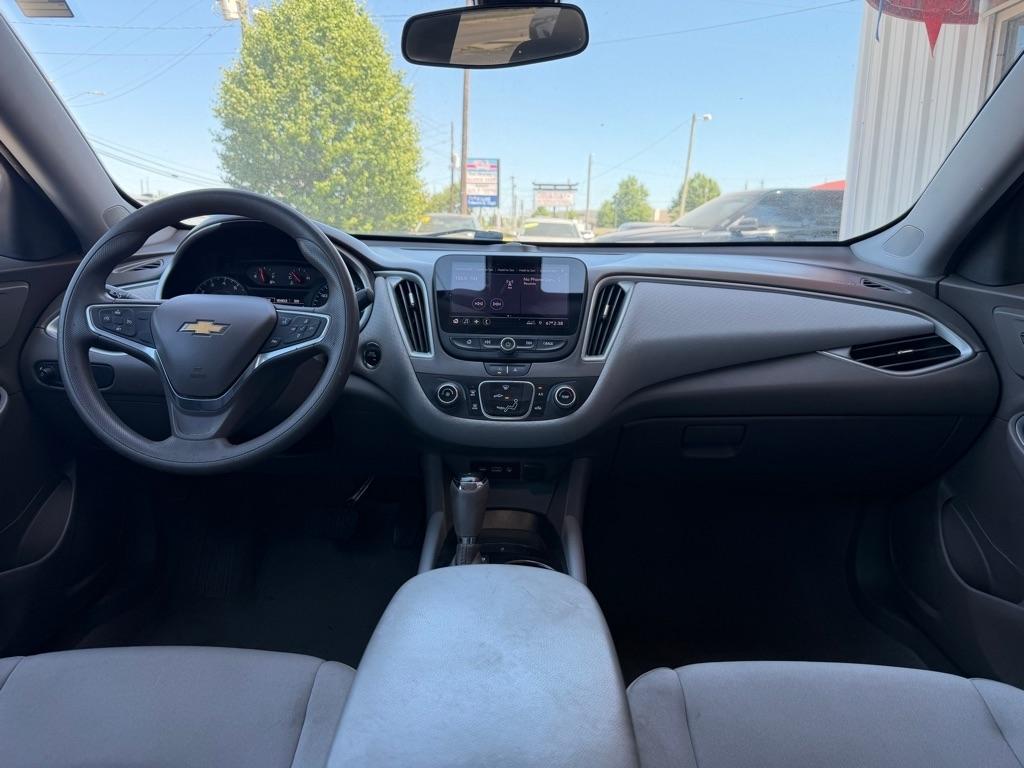 Chevrolet Malibu  2020