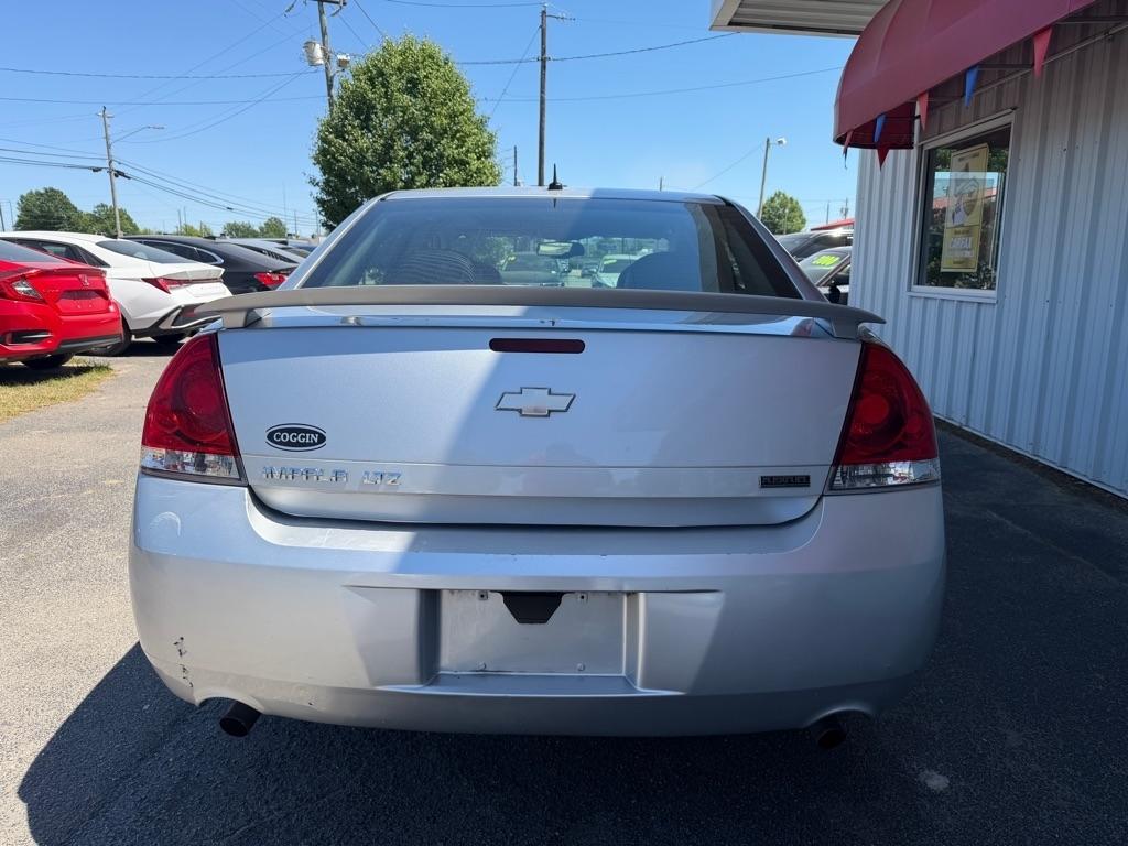 Chevrolet Impala  2013